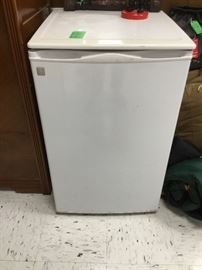 Small college/apartment refrigerator