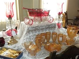 BEAUTIFUL CRANBERRY HURRICANES AND VINTAGE GLASSWARE