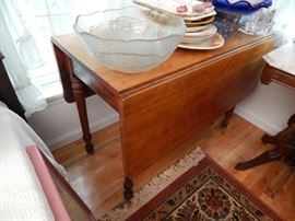 Antique drop leaf table