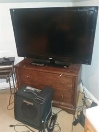 Amp/46" RCA Flatscreen TV