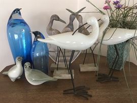 Blenco glass penguins, Howard Pierce doves & carved &ceramic shore birds