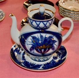 Russian Porcelain Set