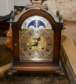 Mantle Clock