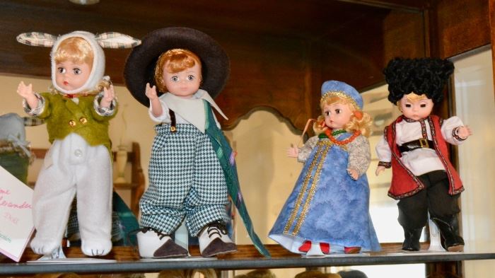 Case FULL of Vintage Dolls