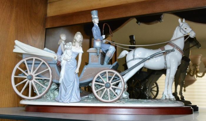 Lladro Carriage Figurine