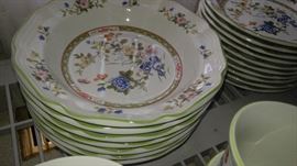 45 pieces Mikasa Heritage imari bouquet