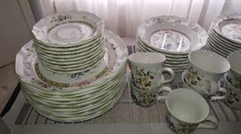 45 pieces Mikasa Heritage imari bouquet