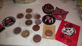 Georgia Bulldogs vintage football schedule coins tokens