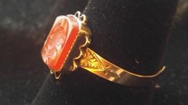 14 kt Gold antique cameo ring