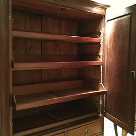 Large 19th c. English banded mahogany linen press.