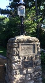 Pleased to present you an awesome sale in Brentmoor Park, Clayton this weekend.  