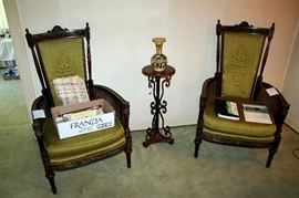 Vintage armchairs, small iron / wood stand, pottery vase