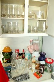 Glasses, blender, kitchenware