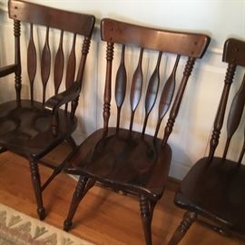 Set of dining room chairs plus matching trestle table with 2 leaves.