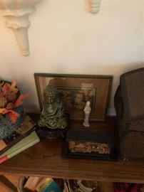 a small slice of the orient in the hallway