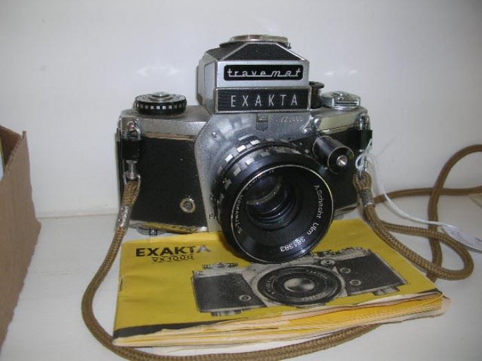 Exakta camera