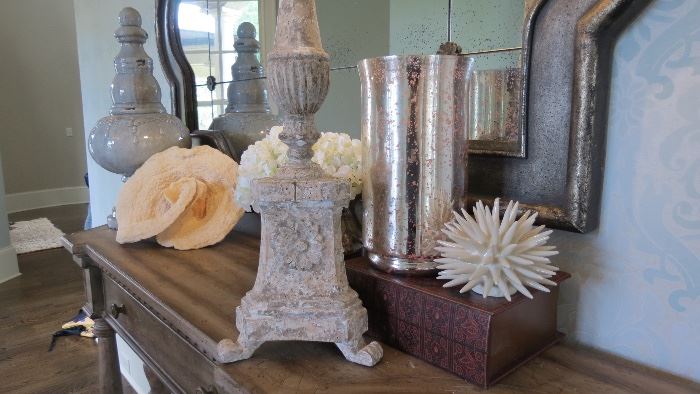 Tons and Tons of gorgeous accessories, Book storages, Lamps, Shells, etc