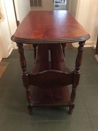 Nice magazine/side table