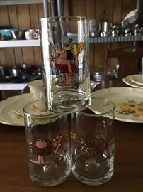 Vintage Arby's ice age glasses, Zot, Cavewomen and Grog