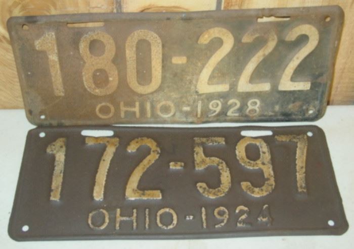 1924 & 1928 Ohio License Plates