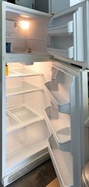 Frigidaire 30" Refrigerator