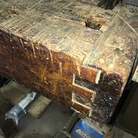 Only the work bench and attached buses are sold