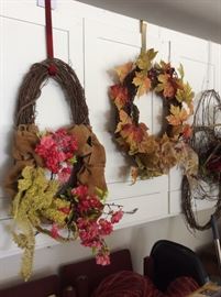 Numerous floral hangings