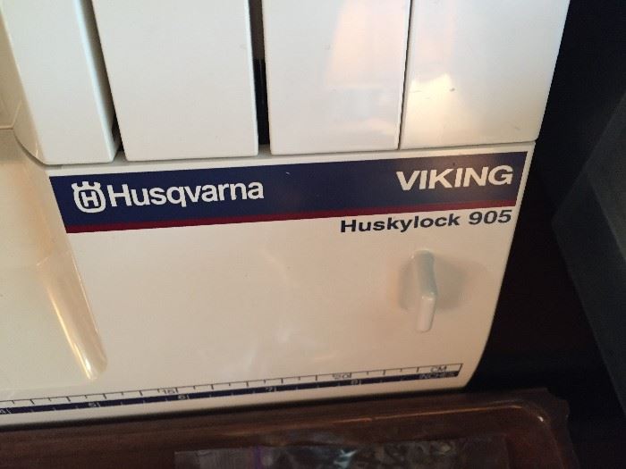 Viking Surger Huskylock 905 Husqvarna
