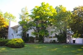 Beautiful Home of a Major Entertainer