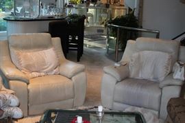 Pair of Leather Recliners