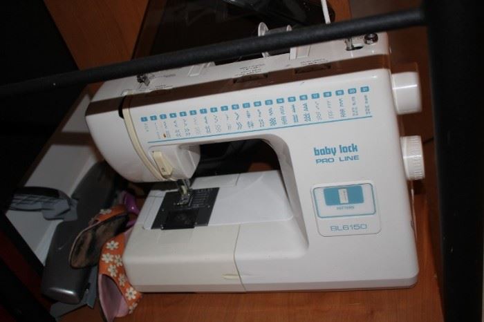 Babylock Sewing Machine, Sewing Table and Supplies