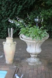 Garden Pot & Urn