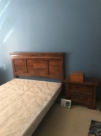 Bedroom set (bed and nightstand)