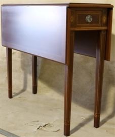 Polidor inlaid drop leaf table