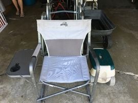 Folding Camping Chair w/Side Table!