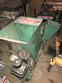 Briggs & Stratton Wood Chipper!