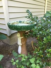 Concrete Bird Bath!