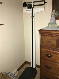 Health O Meter Dual Measurement Scale with Height Bar!