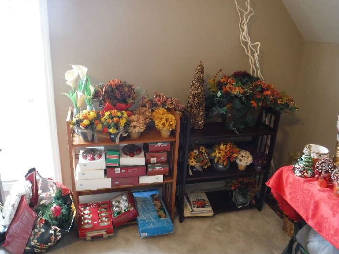Some more floral items as well as boxes of Christmas balls