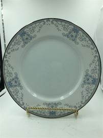 Bouquet Collection Blue Scrolls, White Floral, "White Heather" China Dinner Plate