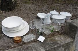 Group A Lot Of Miscellaneous Kitchen Serving Objects