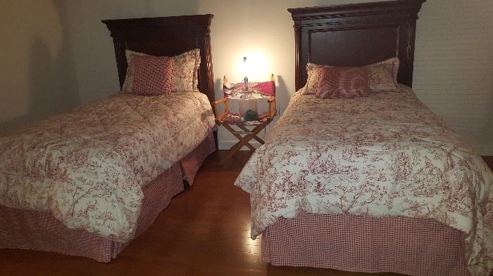 Twin Beds w/ Matching Headboards & Toile Bedding.