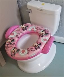 Potty stool - has flushing sounds!