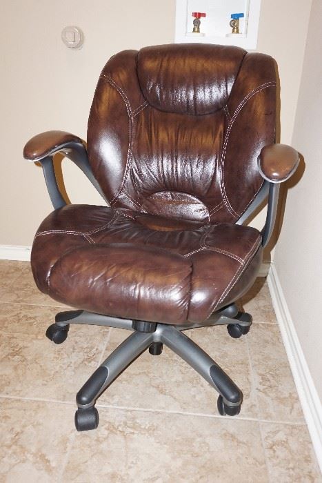 Leather offie chair