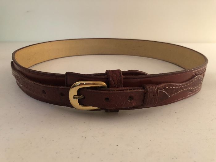 Men’s tooled Cabela’s leather belt