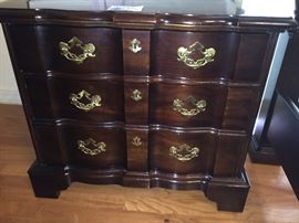 Henredon Bed Side Chest