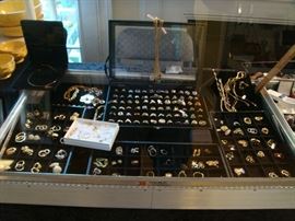 Entire Case is Gold 14K, 18K, & 10K