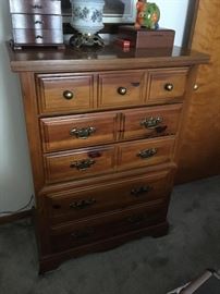This is the chest of drawers to match the mirrored dresser.