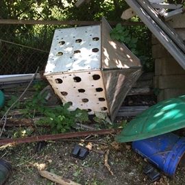 an old birdhouse that would be awesome in someone's yard -- this guy needs to be saved!