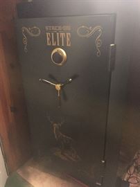 This is a beautiful firearm safe -- don't miss out on this one!